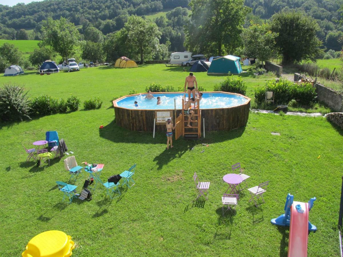 Goute La Vie Bed & Breakfast Marchamp Dış mekan fotoğraf