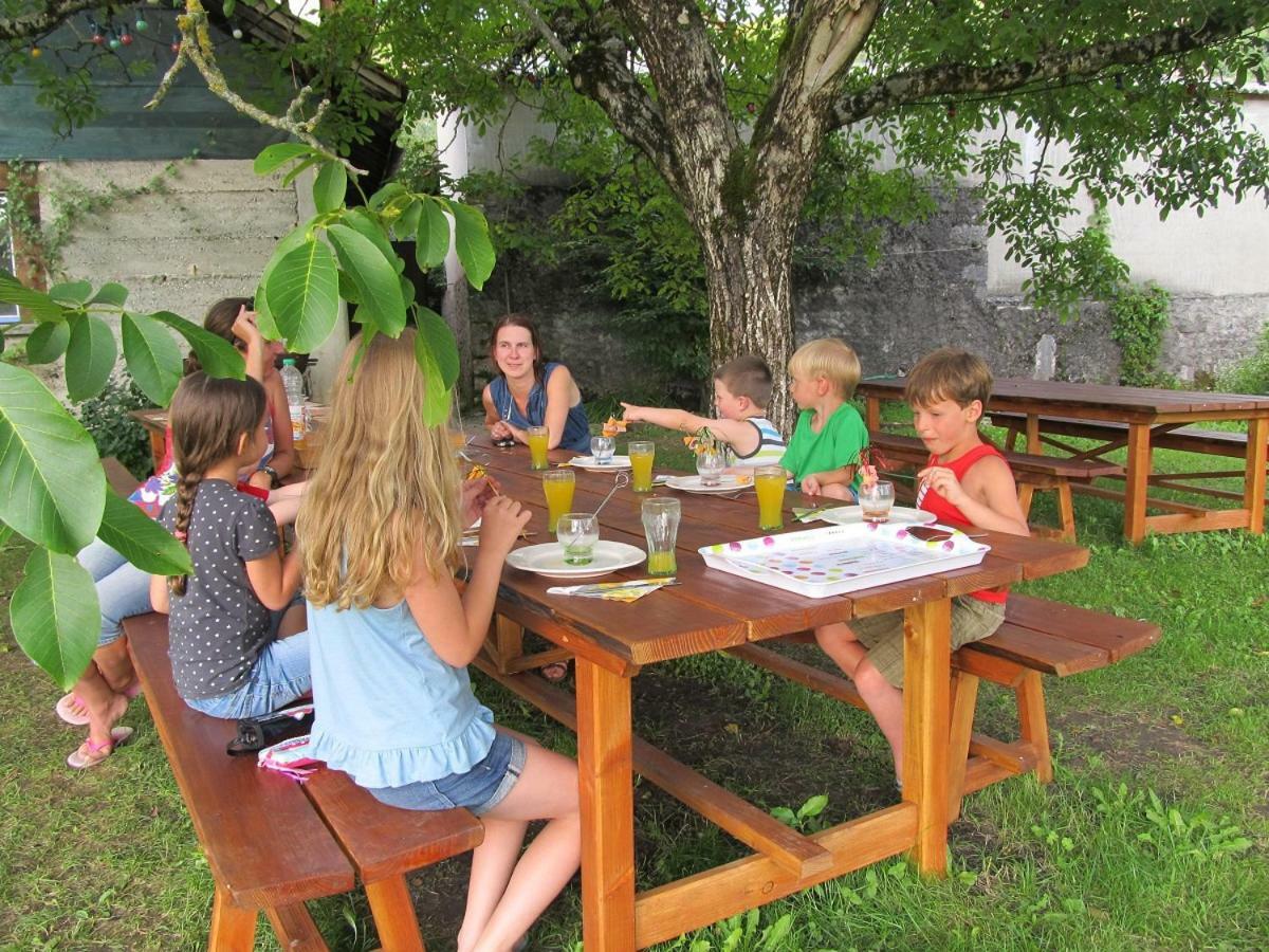 Goute La Vie Bed & Breakfast Marchamp Dış mekan fotoğraf