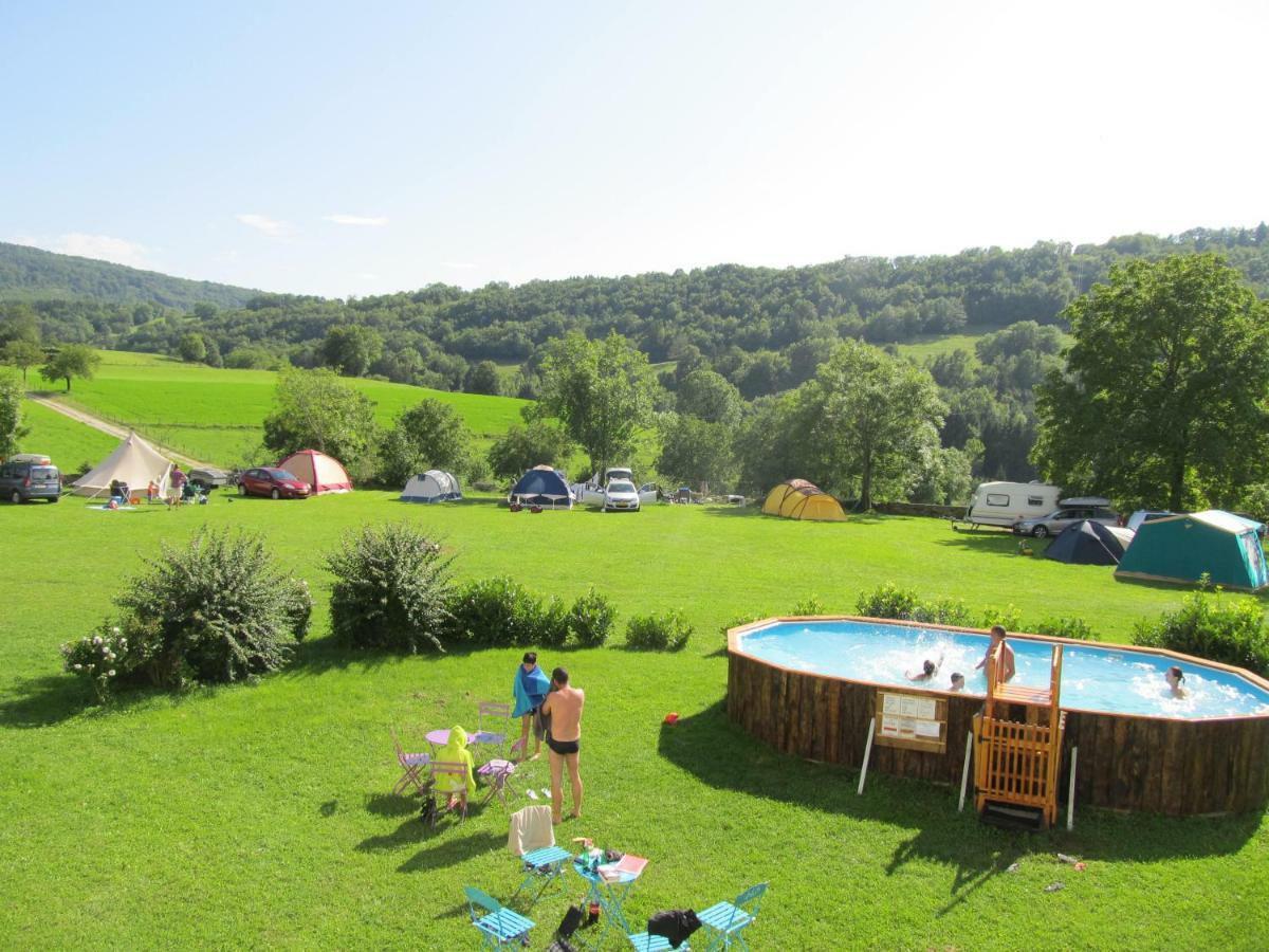 Goute La Vie Bed & Breakfast Marchamp Dış mekan fotoğraf