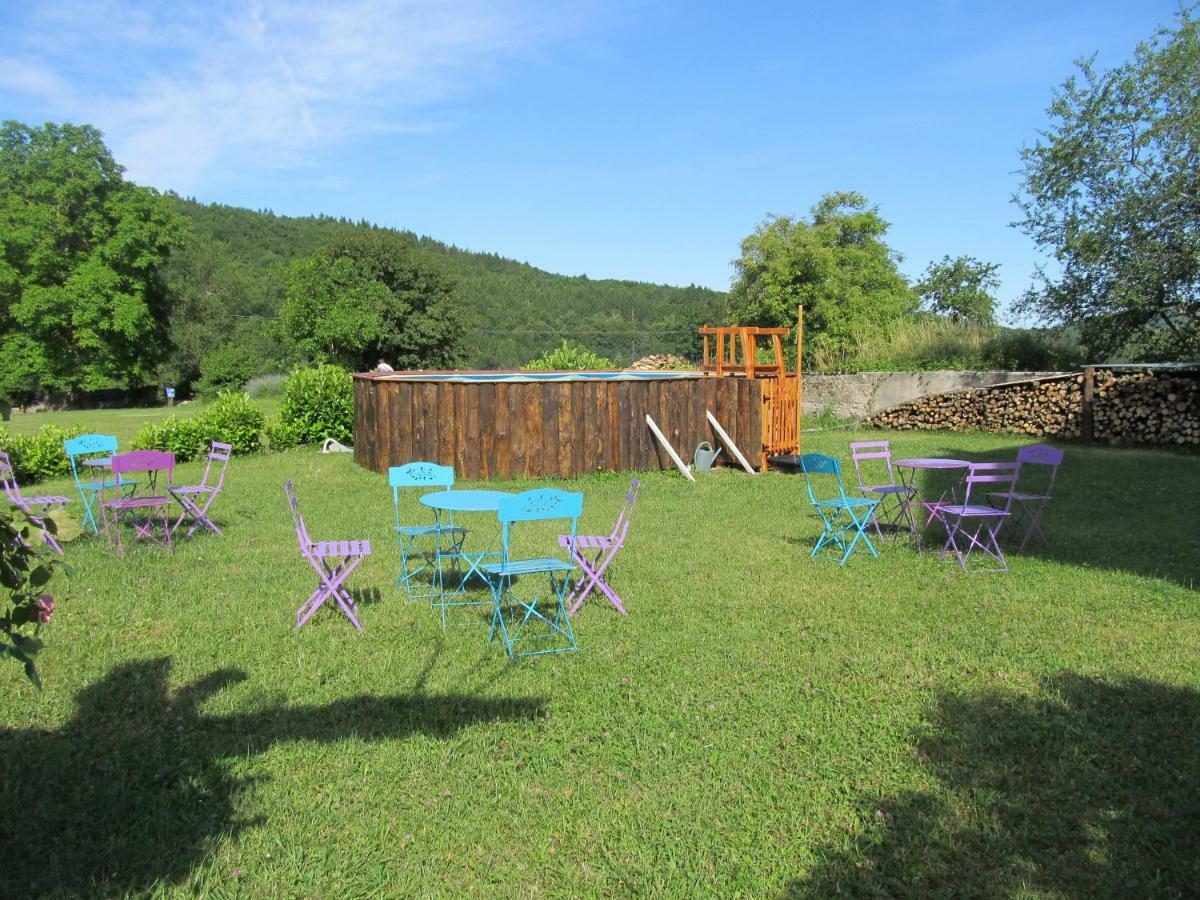 Goute La Vie Bed & Breakfast Marchamp Dış mekan fotoğraf